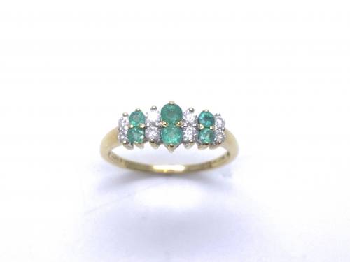 18ct Emerald & Diamond Cluster Ring