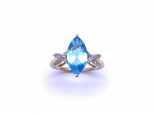 9ct Yellow Gold Blue Topaz & CZ Ring