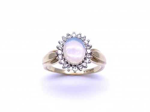 18ct Opal & Diamond Cluster Ring
