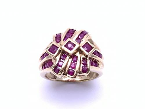 9ct Yellow Gold Fancy Ruby Ring