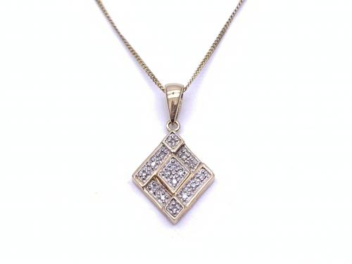 9ct Diamond Pendant & Chain