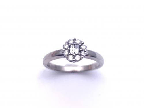 18ct White Gold Diamond Cluster Ring