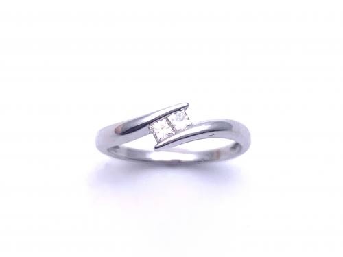 18ct White Gold 2 Stone Diamond Ring