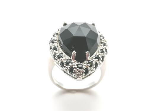 Silver Dark Red Pear Cluster Ring