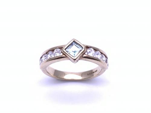 9ct Yellow Gold Blue & White CZ Ring