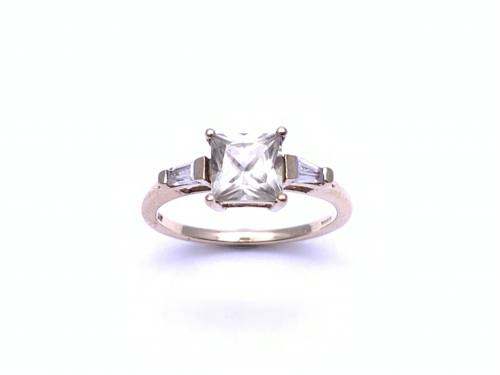 9ct Peridot & CZ Solitaire Ring