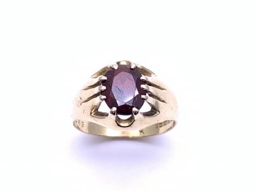 18ct Yellow Gold Garnet Solitaire Ring
