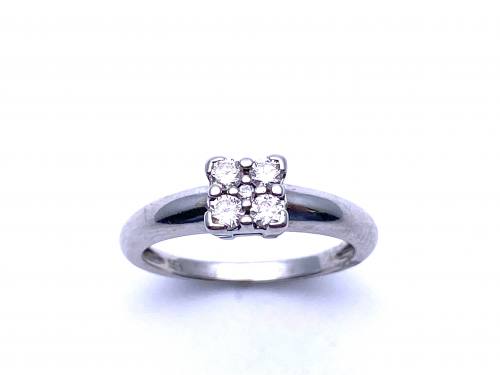 18ct White Gold Diamond Cluster Ring