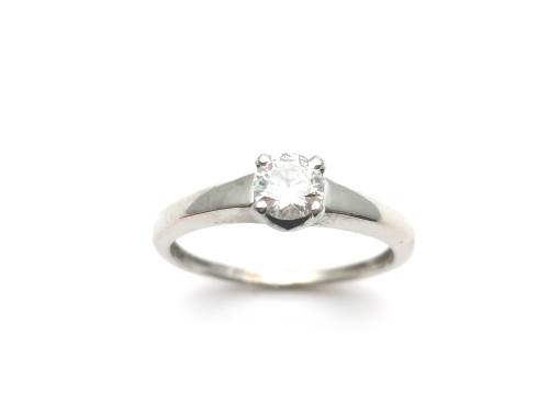 18ct White Gold Diamond Solitaire Ring