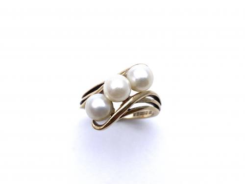 9ct Yellow Gold 3 Stone Pearl Ring