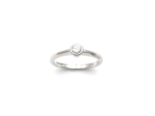 18ct White Gold Diamond Soltaire Ring