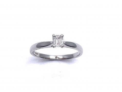 Platinum Diamond Soliatre Ring