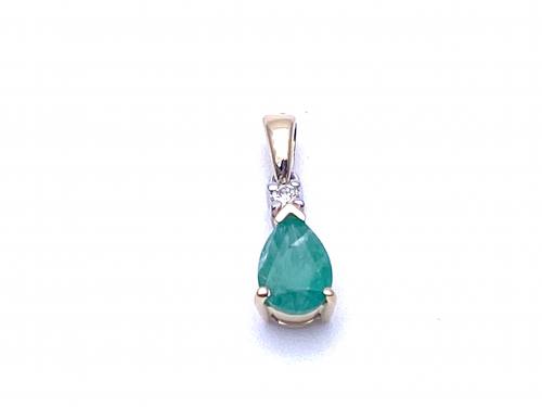 9ct Yellow Gold Emerald & Diamond Pendant