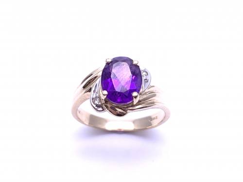 9ct Amethyst & Diamond Ring