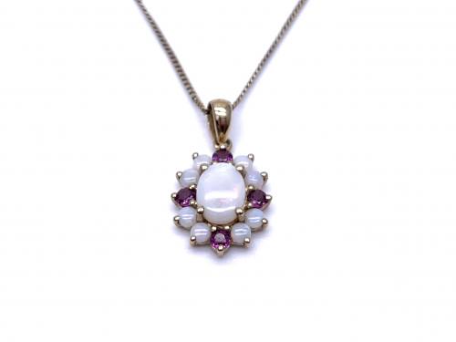 9ct Opal & Garnet Pendant & Chain