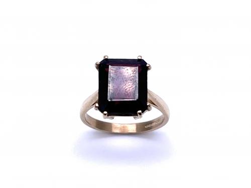 9ct Yellow Gold Garnet Solitaire Ring