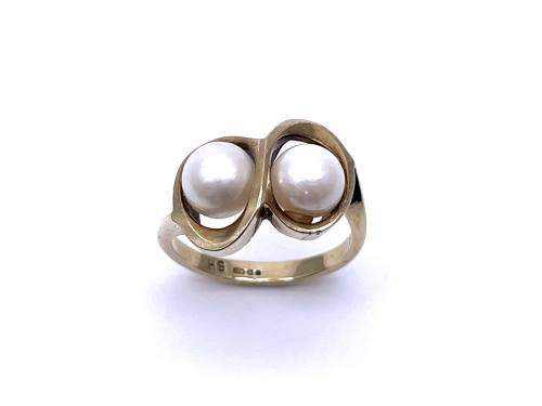 9ct Yellow Gold Pearl Two Stone Ring