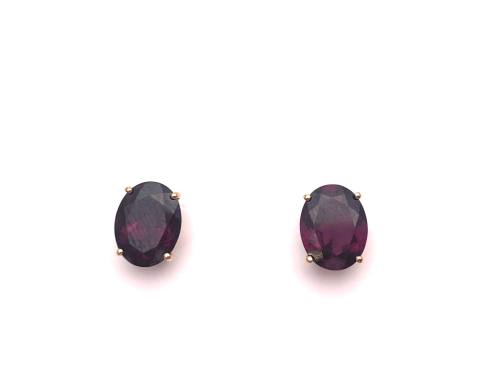 9ct Garnet Stud Earrings