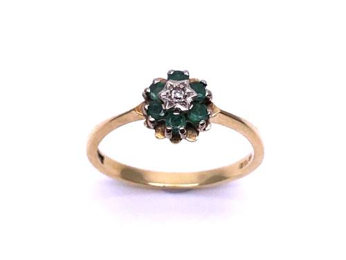 18ct Emerald & Diamond Cluster Ring