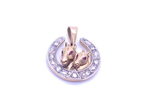 9ct Yellow Gold CZ Horseshoe Pendant