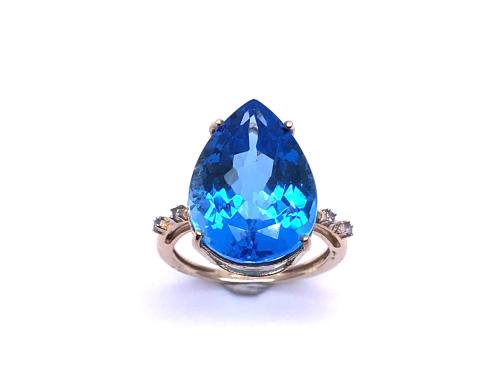 9ct Blue Topaz & Diamond Ring