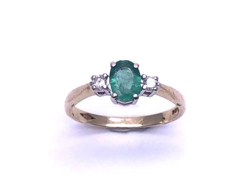 9ct Emerald & Diamond 3 Stone Ring
