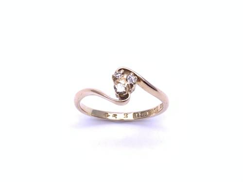 18ct Diamond Three Stone Ring