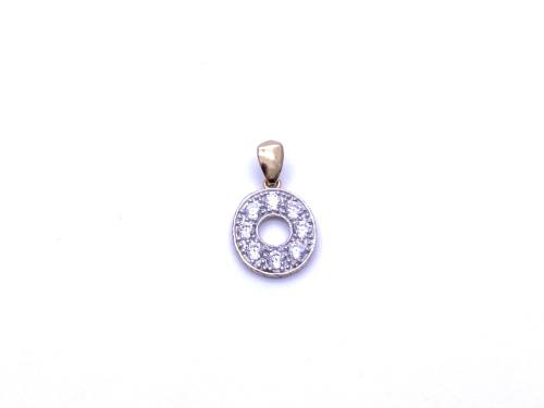 9ct Yellow Gold CZ Initial 'O' Pendant