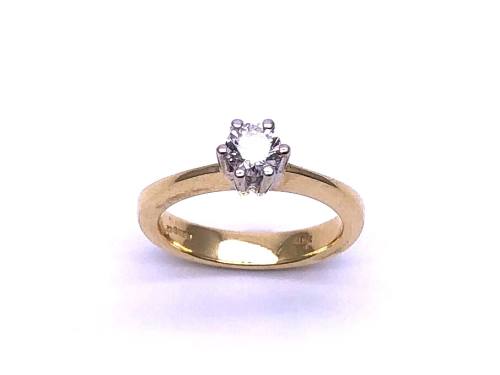 18ct Diamond Solitaire Ring