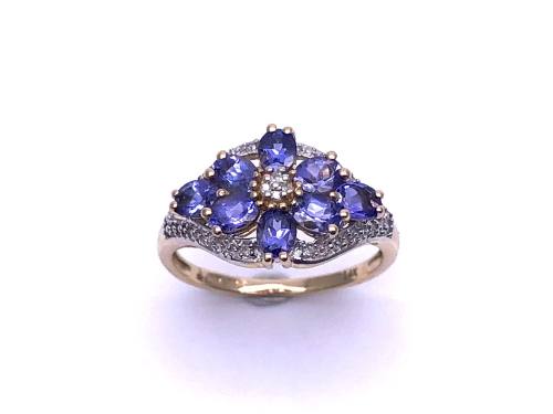 14ct Tanzanite & Diamond Cluster Ring