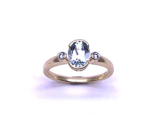 9ct Yellow Gold Aquamarine & Diamond Ring