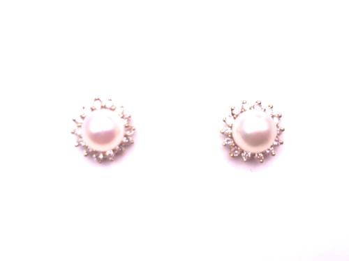 18ct Yellow Gold Pearl & Diamond Studs