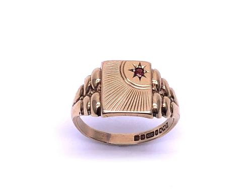 9ct Yellow Gold Garnet Signet Ring