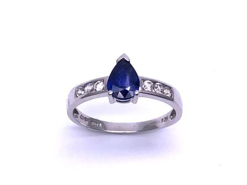 9ct Ceylon Sapphire & White Zircon Ring