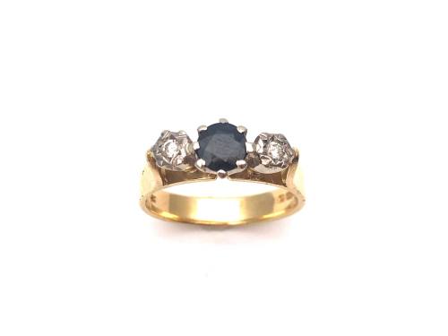 18ct Sapphire & Diamond 3 Stone Ring