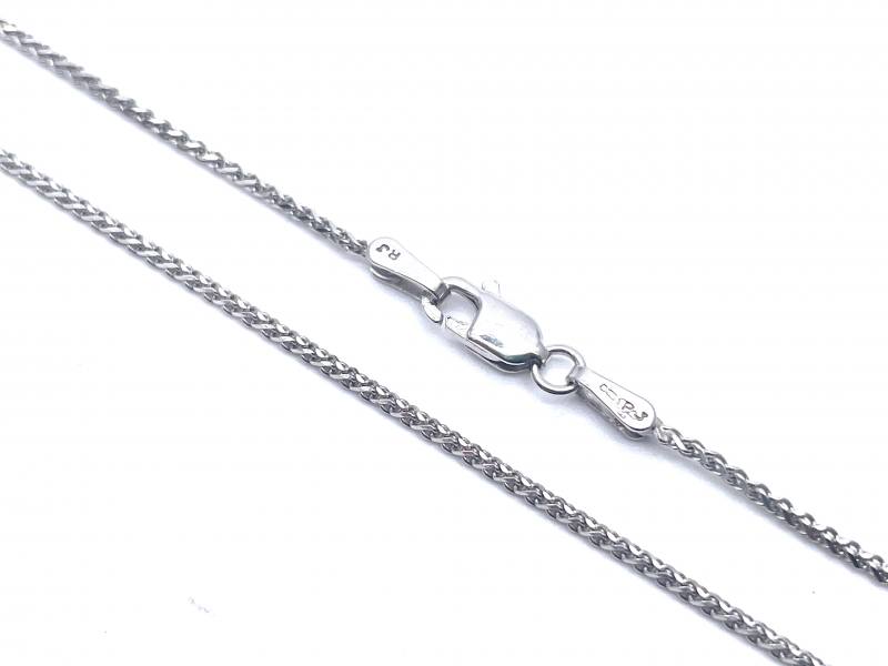 20 inch 18K Woven Triple Spiga Chain at 1stDibs | what is a spiga chain,  20% of 18k, spiga link chain